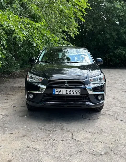 Burmistrz Sierakowa sprzedaje Mitsubishi ASX z 2016 roku