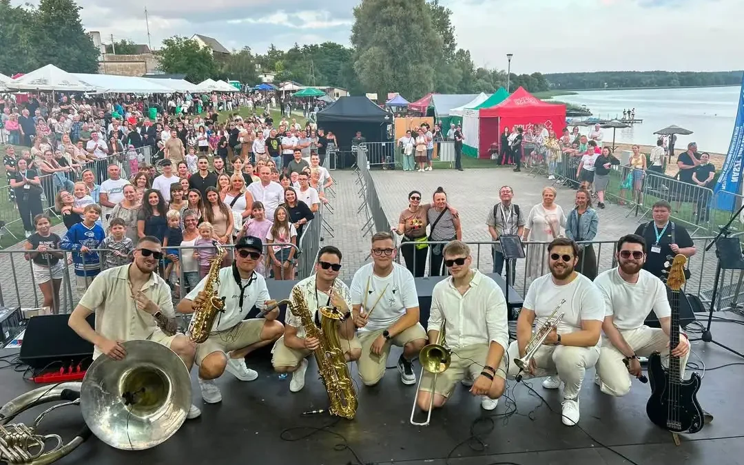 Bonanza Brass Band rozgrzał publiczność podczas Dni Wędzonej Sielawy