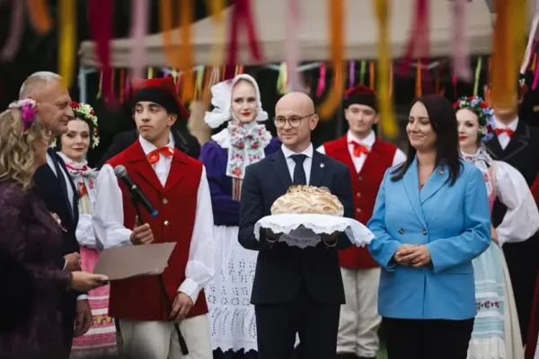 Dożynki Gminy Międzychód w Łowyniu – święto plonów za nami