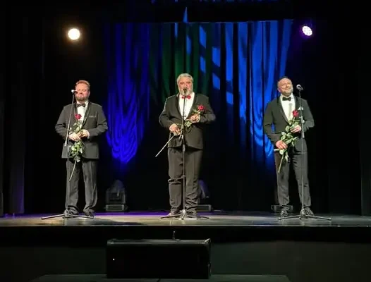 Vincero Trzech Tenorów oczarowało Międzychód. Wzruszające urodziny Antoniego Taczanowskiego